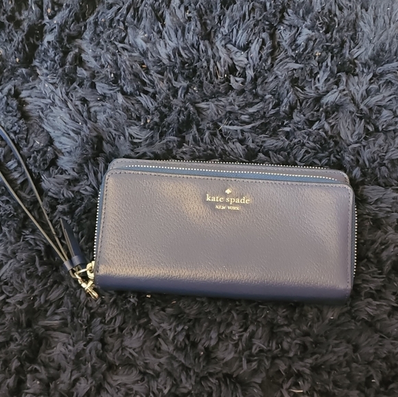 Wallet - Picture 1 of 4